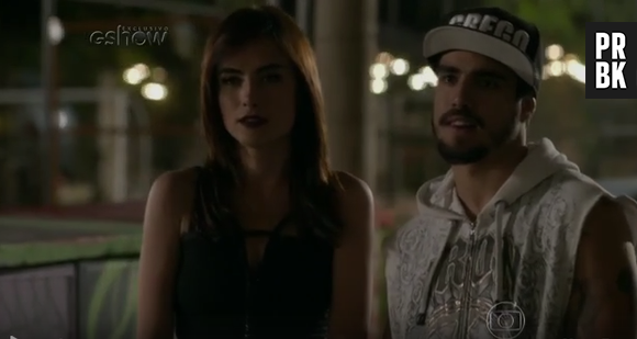 Mesmo muito diferentes, Grego (Caio Castro) e Margot (Maria Casadevall) possuem uma química incrível e, por isso, os fãs enlouquecem 