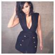  Kim Kardashian vive disputando o primeiro lugar de celebridade mais seguida no Instagram com Beyonc&eacute;. Atualmente a morena tem&nbsp;44,1 milh&otilde;es de seguidores e est&aacute; em primeiro lugar! 