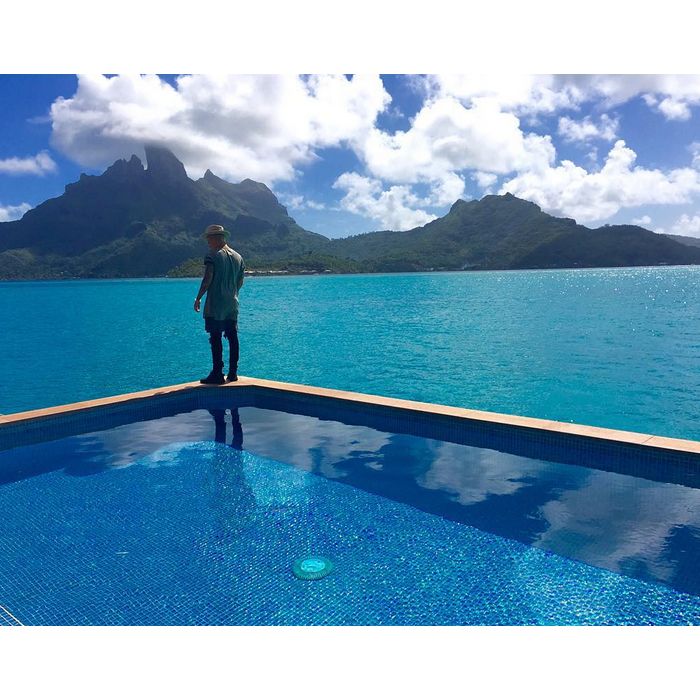 Jayde Pierce tira foto de Justin Bieber em Bora Bora