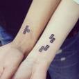 Os geeks também fazem tatuagens em casal