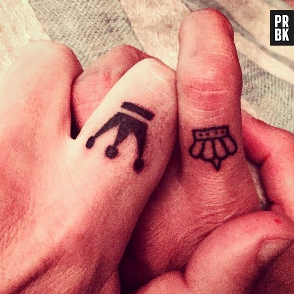 Tatuagens simples e lindas mostrando a dupla que o amor reina!