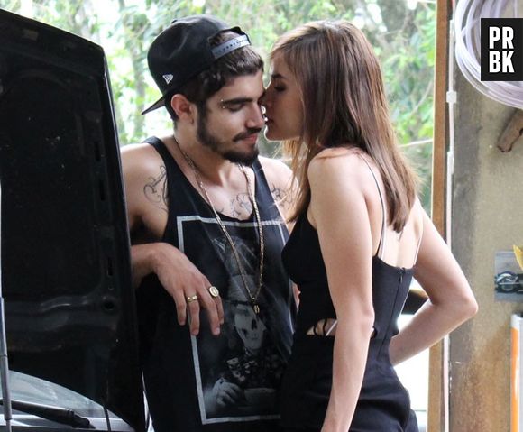 Grego (Caio Castro) mostra mudanças após começar a namorar com Margot (Maria Casadevall) em "I Love Paraisópolis"