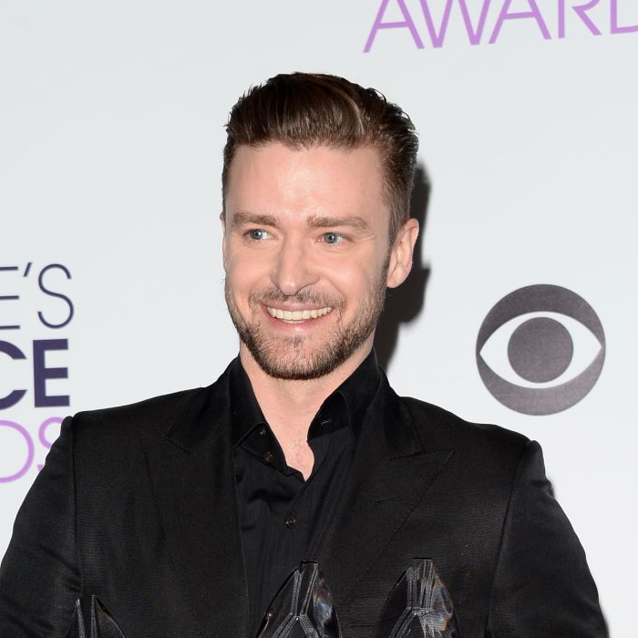 Justin Timberlake foi vencedor de três categorias no People Choice Awards 2014: &quot;Artista Masculino Favorito&quot;, &quot;Artista de R&amp;amp;B Favorito&quot; e &quot;Álbum Favorito&quot;