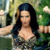 Katy Perry venceu em duas categorias no People's Choice Awards 2012, e fez o combo música e clipe favoritos com o hit "Roar"