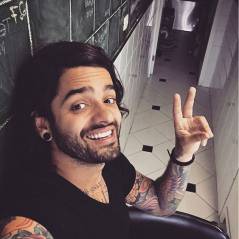 Lucas Silveira, da Fresno, e Karen Jonz anunciam nascimento da primeira filha! Vem ver