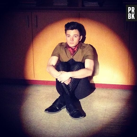 Em "Glee", Chris Colfer também terá sua apresentação na pele de Kurt!