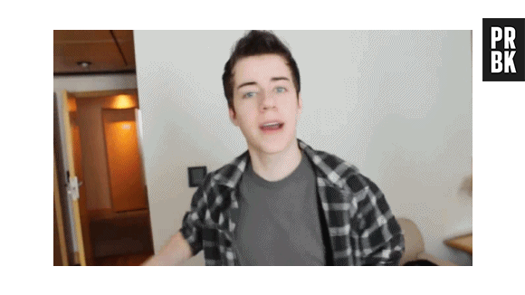 Youtuber Cellbit comemora 19 anos!