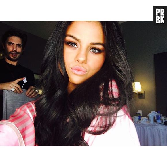 A turnê "Revival", de Selena Gomez, começa em maio