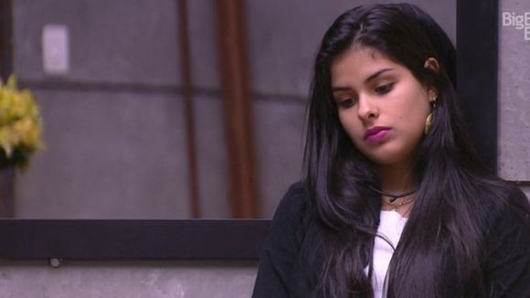 No "BBB16": Munik racista? Hashtag gera polêmica no Twitter! Entenda o caso