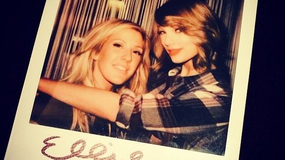 Taylor Swift adota corte de cabelo curto e divulga mudança no Instagram!