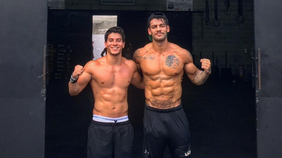 Arthur Aguiar, Biel, Luan Santana e mais: relembre astros que já malharam com Lucas Lucco!