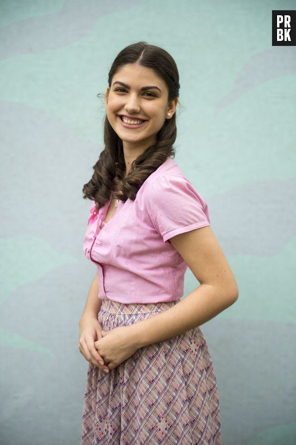 Giovanna Grigio conta que não teria problemas em raspar o cabelo por Gerusa de "Êta Mundo Bom"