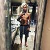 Justin Bieber nem precisa se esforçar pra acordar bonitão!
