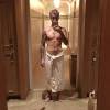 Justin Bieber, chama a gente pra tomar esse banho com você, menino!