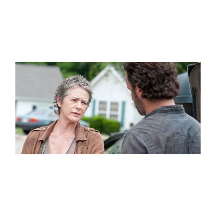 Carol (Melissa McBride) foi expulsa da prisão por Rick (Andrew Lincoln) em &quot;The Walking Dead&quot;