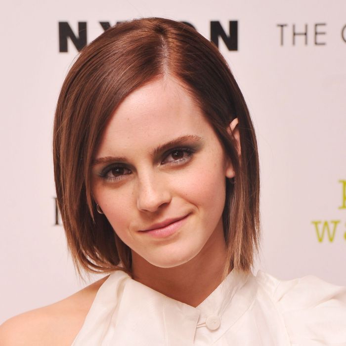 Emma Watson é uma das atuais queiridinhas de Hollywood e até ruiva ela já foi, será que ela ficaria bem de calda de sereia?