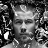 Nick Jonas lançou seu novo álbum "Last Year Was Complicated" e Camila Cabello elogiou o amigo