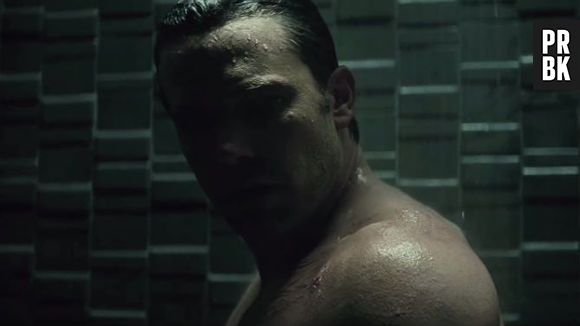 Cena deletada de "Batman Vs Superman" mostra Ben Affleck pelado