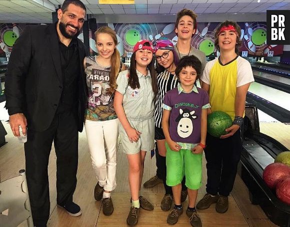 O pessoal de "Cúmplices de Um Resgate" grava em vários lugares diferentes