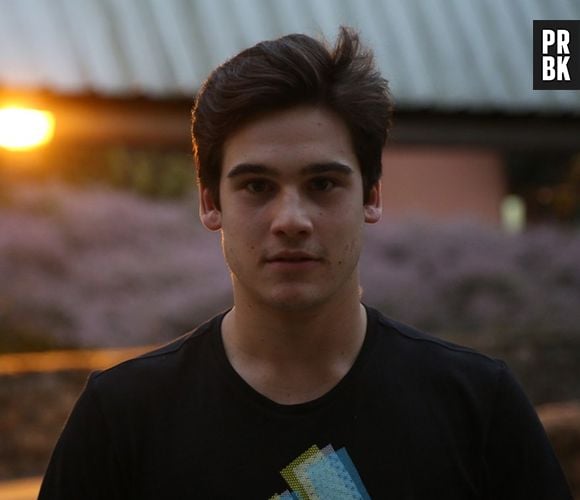 De "Malhação: Seu Lugar No Mundo": Nicolas Prattes, intérprete do Rodrigo, também marcou presença no evento!