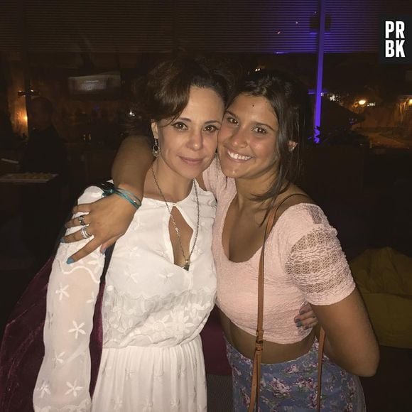 De "Malhação: Seu Lugar No Mundo": Giulia Costa, a Lívia, se despediu da mãe "postiça"