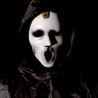 Em "Scream": na 2ª temporada, assassino é revelado com homenagem ao filme original!