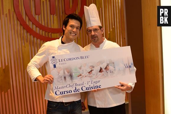 Leonardo vence o "MasterChef Brasil" e ganha bolsa de estudos