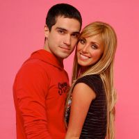 Anahi e Alfonso Herrera, de "Sense8", trocam mensagens carinhosas no aniversário do ex-RBD!