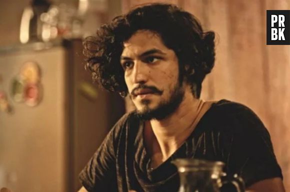 Destaque em "Velho Chico", Gabriel Leone tem cachê de R$25 mil