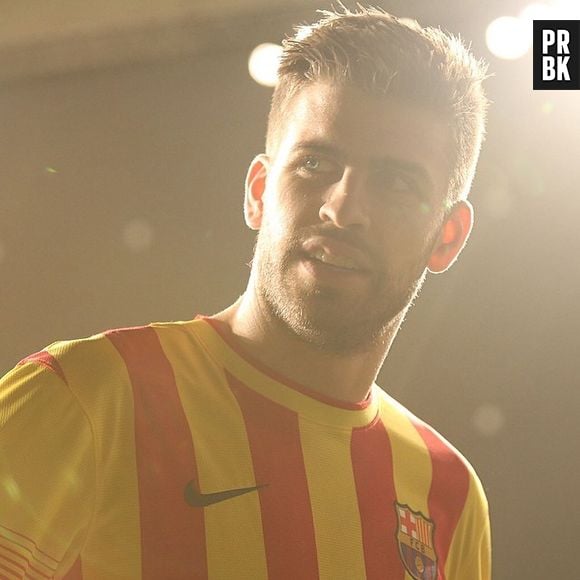 Gerard Piqué com camisa da Espanha no Instagram!