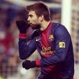  No Instagram, Gerard Piqu&eacute; faz cara engra&ccedil;ada enquanto joga pelo Barcelona! 