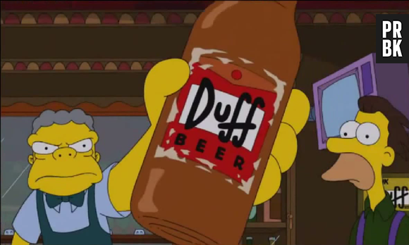  
Homer Simpson acusa a cerveja Pawtucket de ser uma cópia descarada de Duff