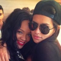 Rihanna e Adriana Lima saem na noite de Los Angeles, EUA. Melhores amigas?