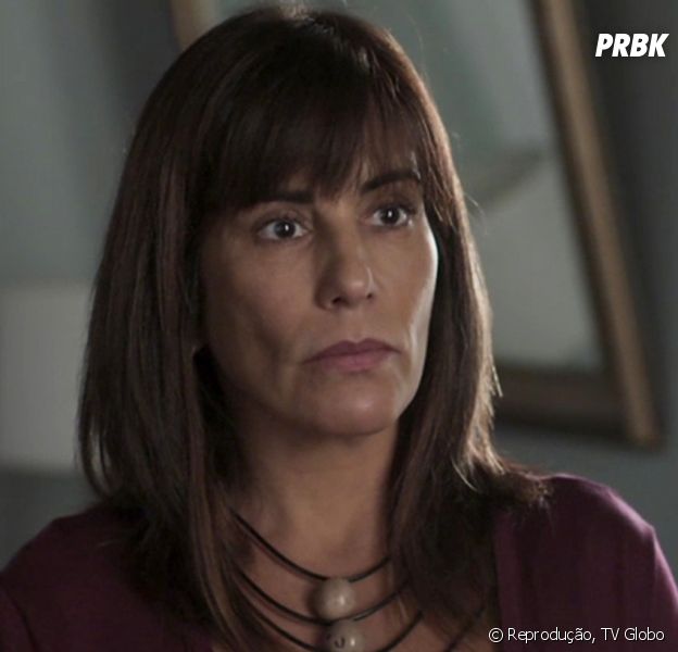 Em "O Outro Lado do Paraíso": depois de passar por exames detalhados, o médico avisa que Beth (Gloria Pires) não poderá doar seu rim