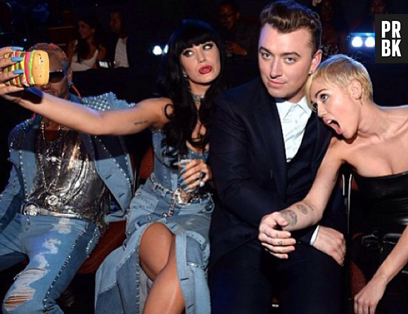 Katy Perry, Sam Smith e Miley Cyrus arrasam no selfie!