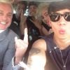 Os gatos do 5 Seconds To Summer posaram a caminho do prêmio