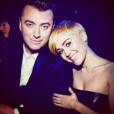 Sam Smith e Miley Cyrus super lindos! Sam foi um dos que tirou mais selfies no VMA
