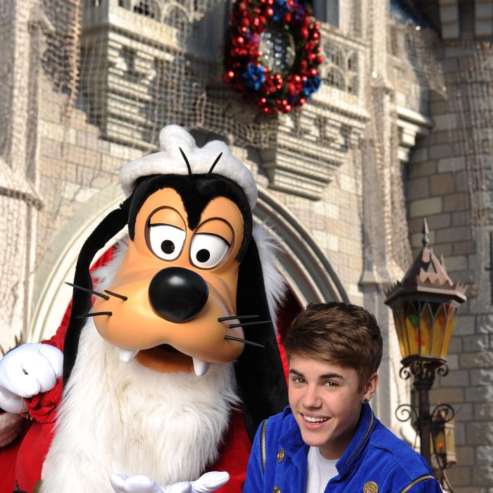 Justin Bieber se amarra na Disney, e ele já até visitou o parque de diversões, localizado na Flórida, EUA, algumas vezes