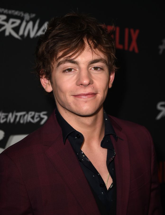 Ross Lynch De O Mundo Sombrio De Sabrina E 10 Fatos Que Voce Nao Sabia Sobre Ele Purebreak