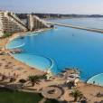 A maior piscina do mundo fica em Algaborro, no Chile