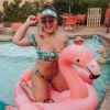 Ex-"BBB16" Cacau Macedo publica foto completamente nua e explica no Stories