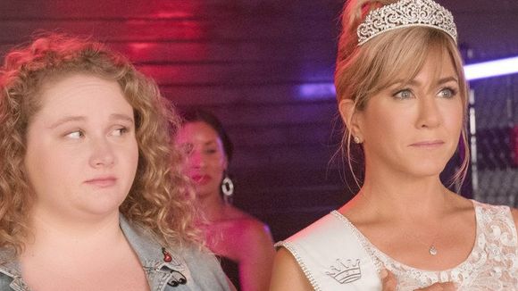 "Dumplin'" é a nova aposta da Netflix sobre uma adolescente fora dos padrões e você PRECISA assistir