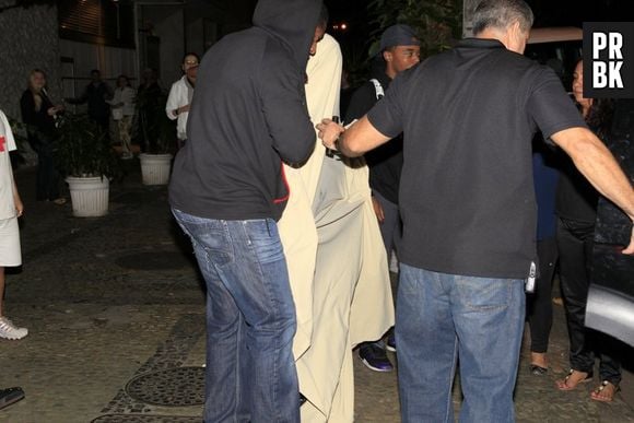 Justin Bieber vai a prostíbulo em Ipanema, Zona Sul do Rio, na noite desta sexta-feira, 1º de novembro de 2013