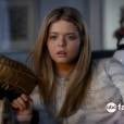 Alison (Sasha Pieterse) vai correr perigo no especial de Natal de "Pretty Little Liars"