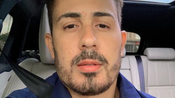 Whindersson Nunes zoa harmonização facial de Carlinhos Maia e o resultado é hilário