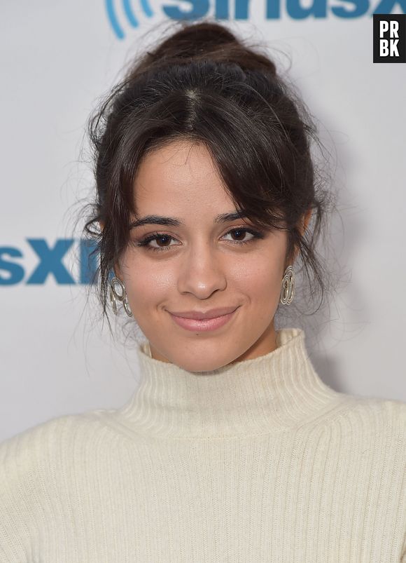 Camila Cabello escreveu alguns versos de "Find You Again" quanto tinhas apenas 16 anos