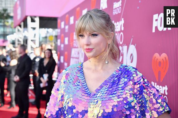 Taylor Swift pode lançar música nova no dia 26 de abril