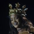 Rihanna é simplesmente deus disfarçado e nós vamos te provar