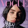 Billie Eilish é capa da Vogue Itália e revela porque gosta de usar roupas grandes