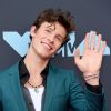 Shawn Mendes responde paparazzo que questionou seu namoro com Camila Cabello